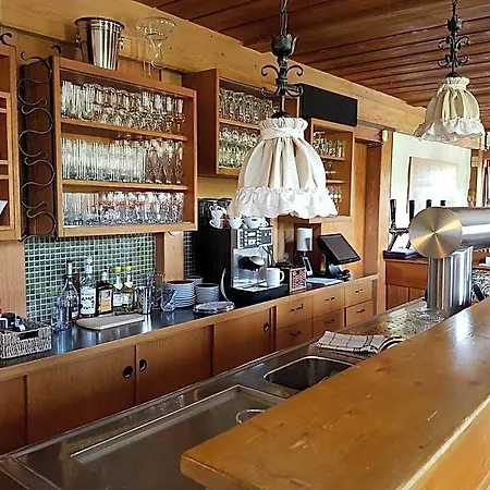 Restaurant Klostermuehle מלון 2*