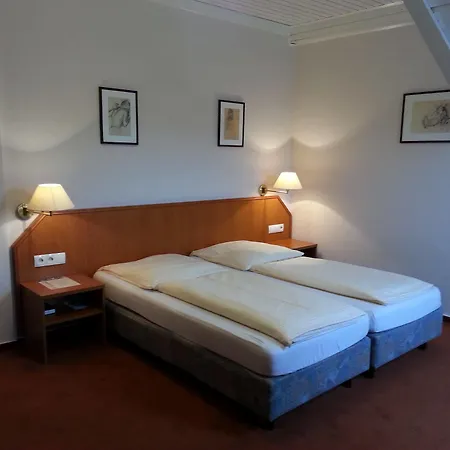 فندق Restaurant Klostermuehle ريوتلنجن