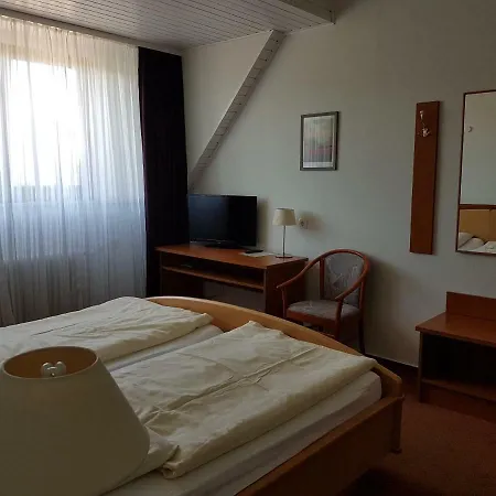 Отель Restaurant Klostermuehle 2*